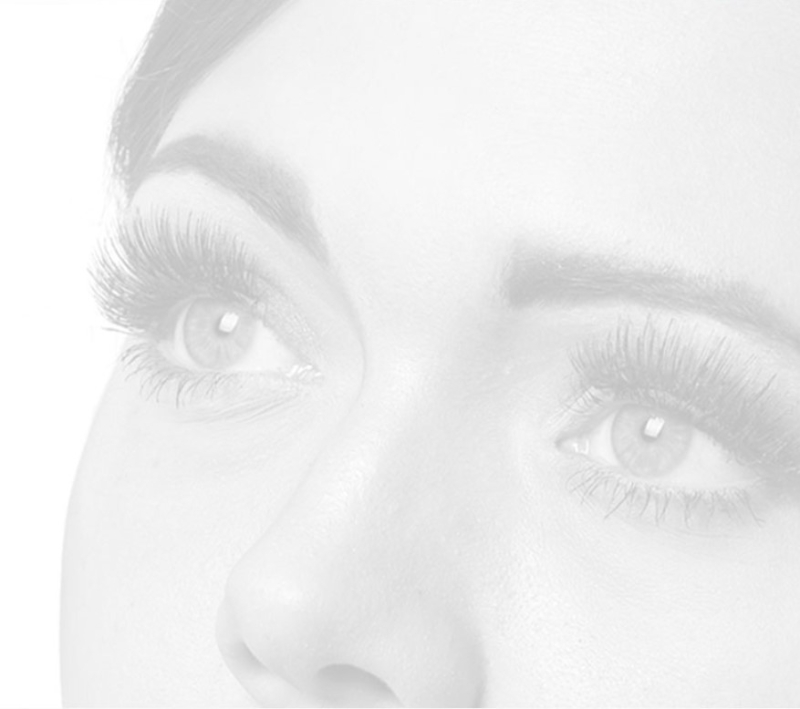 Caroline Brito, estudio de belleza